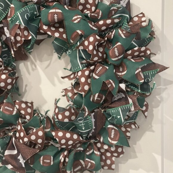 Hand Crafted 18" Wreath | Football Theme - Picture 2 of 4